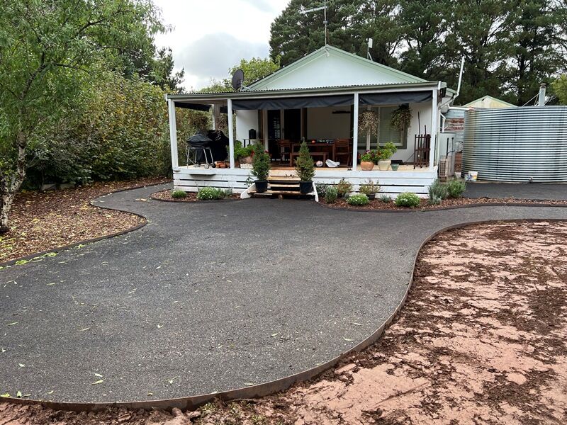 Footpaths + Steel Edging - Dridan Contracting