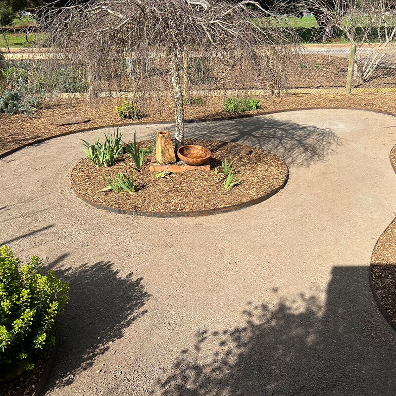 Footpaths & Steel Garden Edging