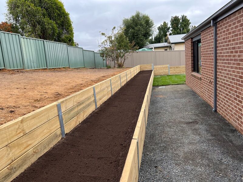 Timber Retaining Walls - Dridan Contracting